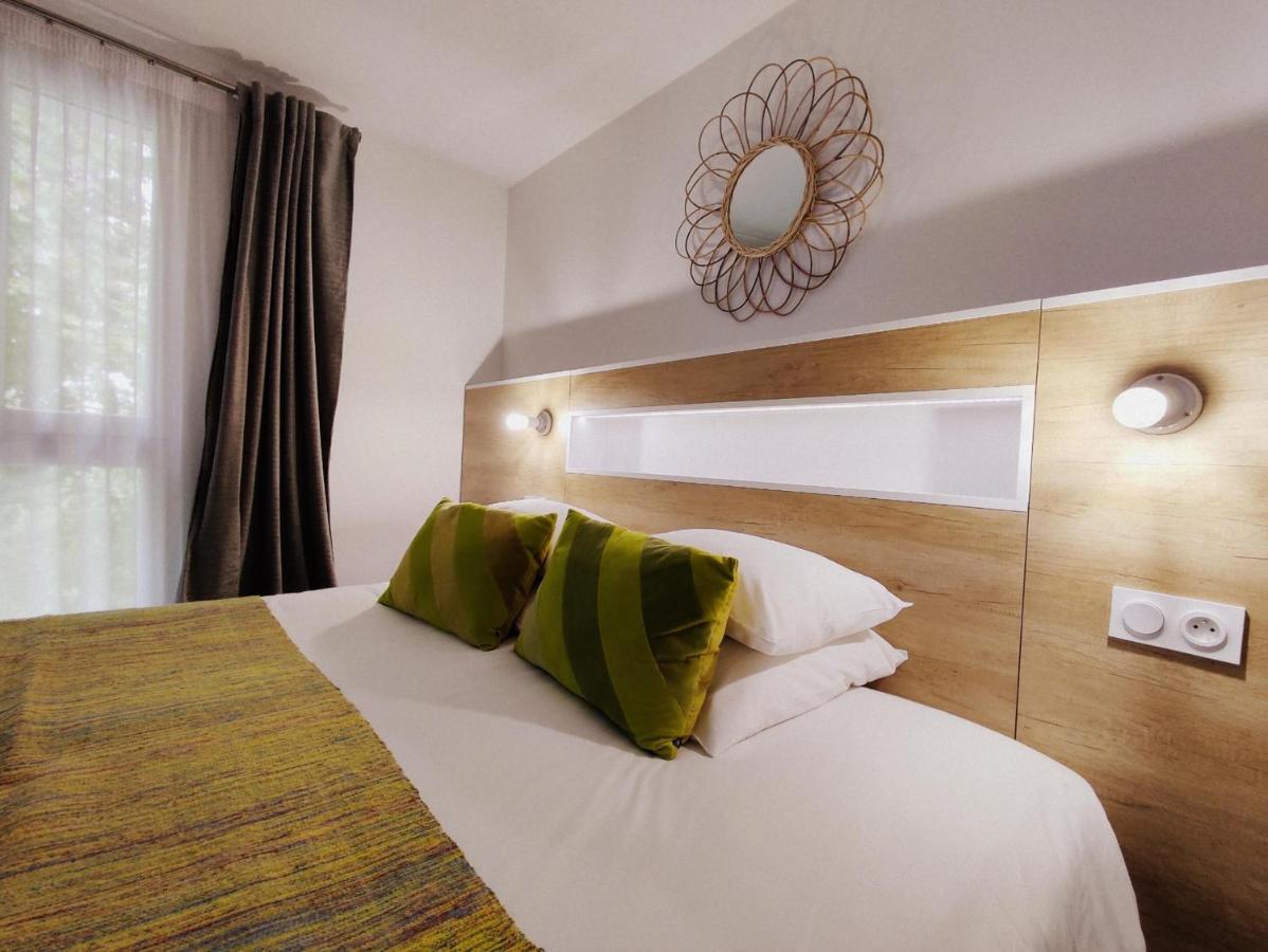 Hotel Le Collonges Tv Connecte Wifi Netflix บรีฟ-ลา-เกยยาร์ด ภายนอก รูปภาพ