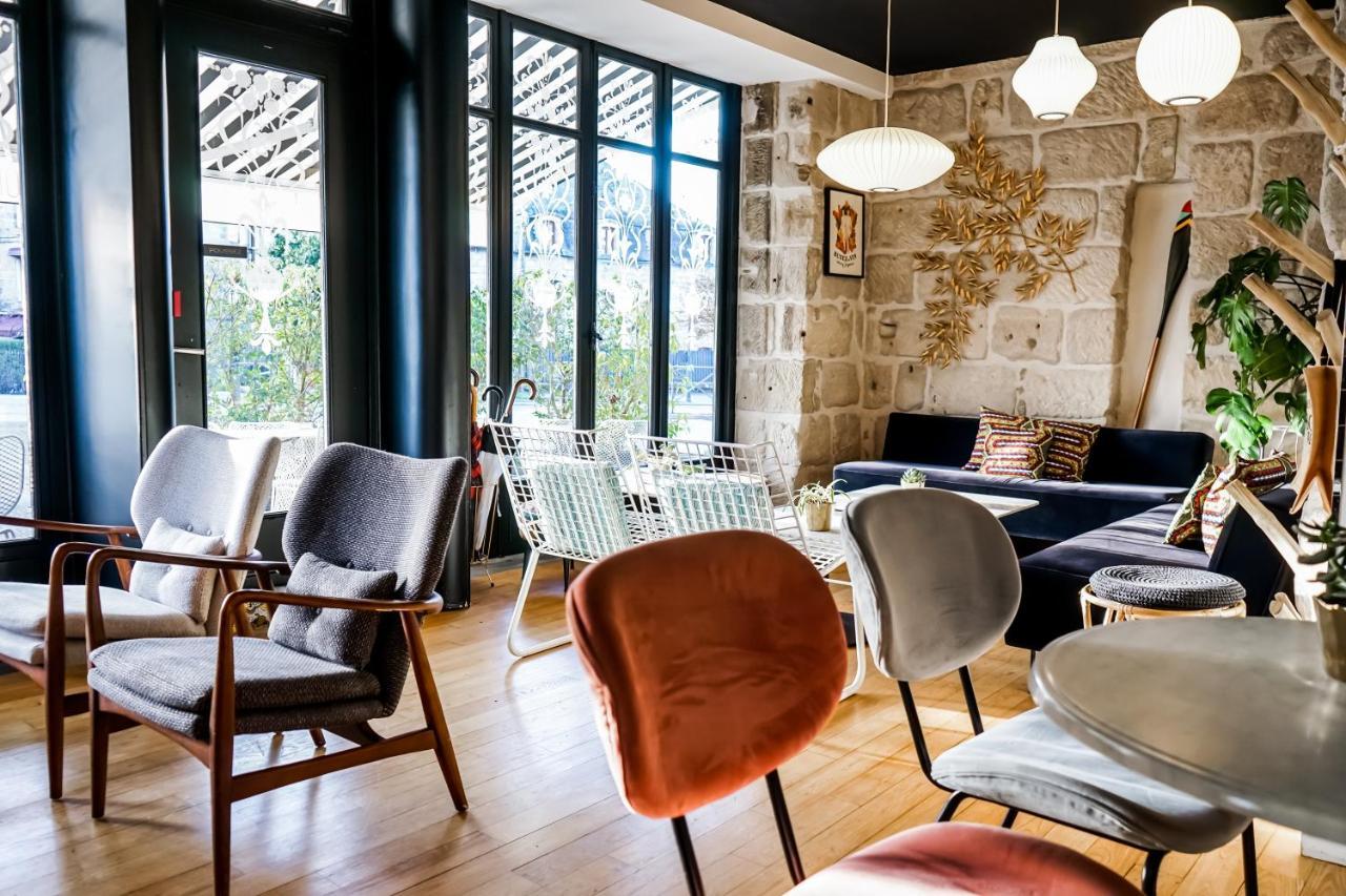 Hotel Le Collonges Tv Connecte Wifi Netflix บรีฟ-ลา-เกยยาร์ด ภายนอก รูปภาพ